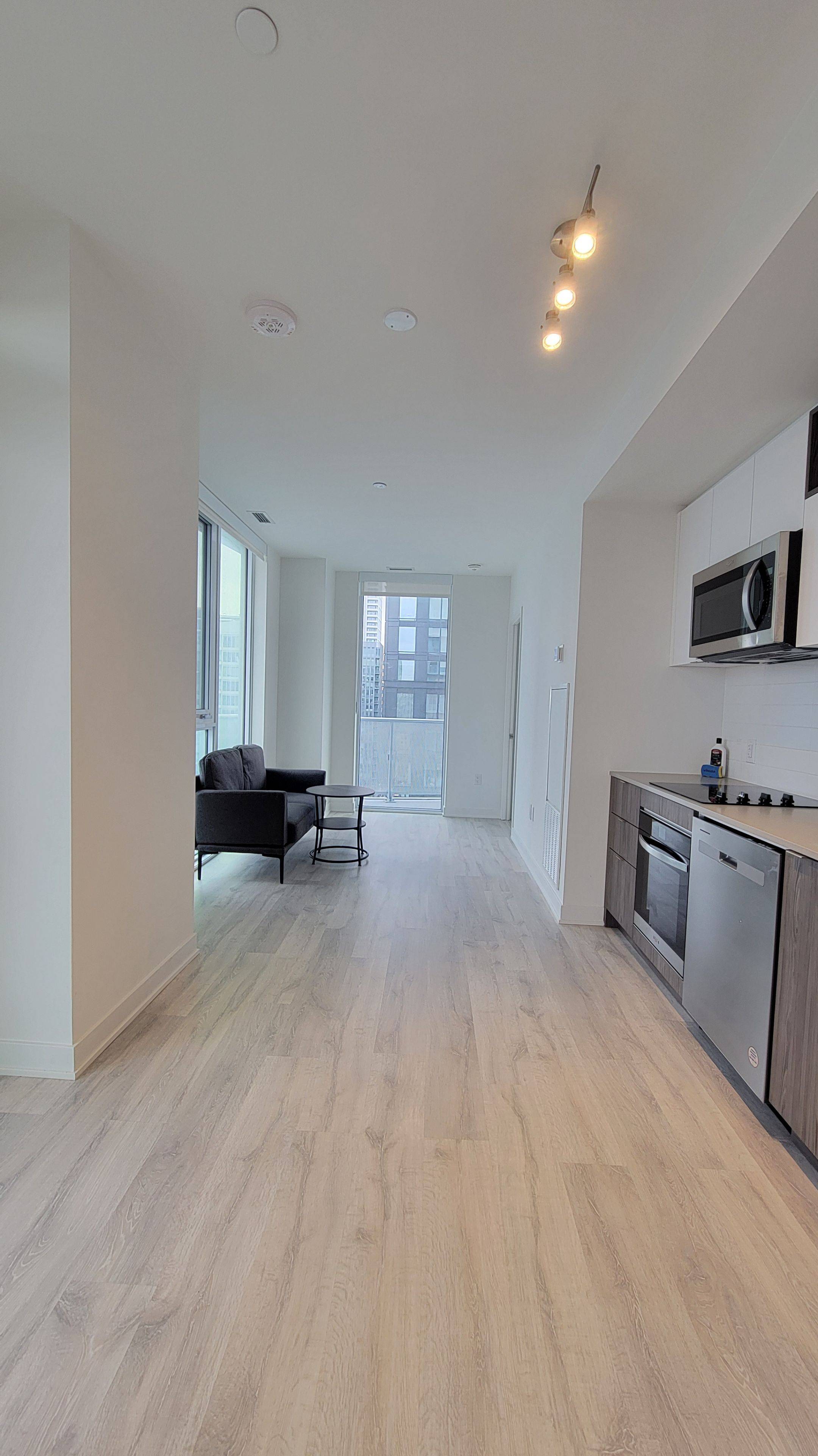 Toronto C08, ON M5B 0C7,100 Dalhousie ST #2207