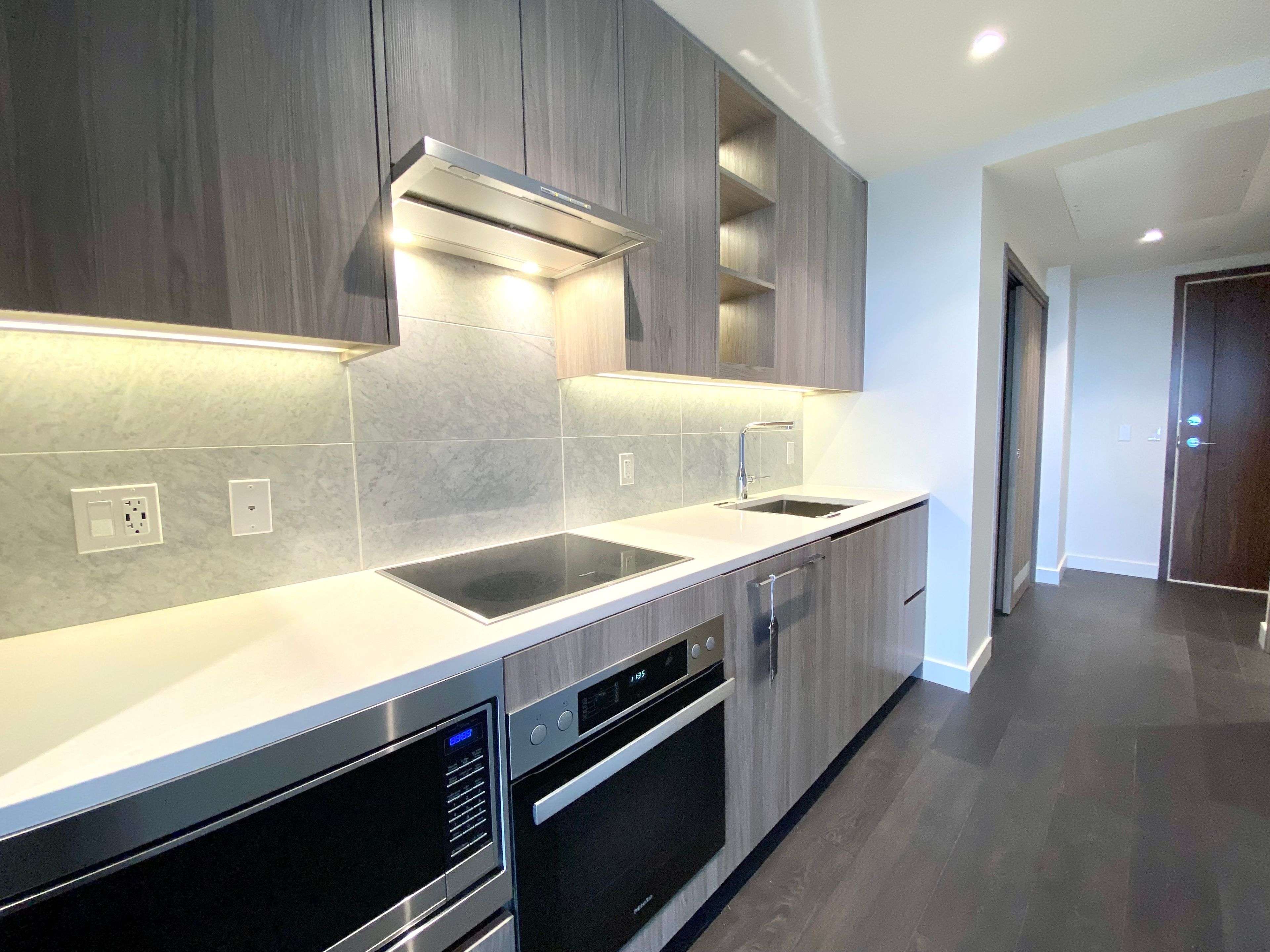 Toronto C15, ON M2K 0H2,95 Mcmahon Dr DR #1911