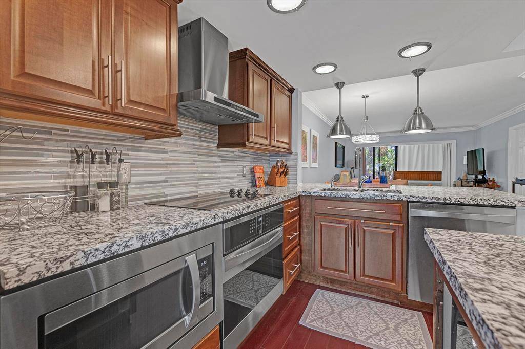 Pompano Beach, FL 33062,2350 NE 14th Street Cswy #103