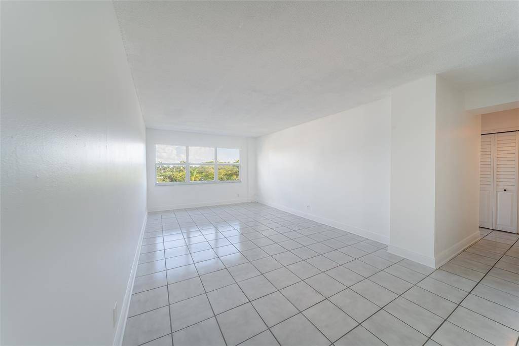 Fort Lauderdale, FL 33304,2555 NE 11th St #403