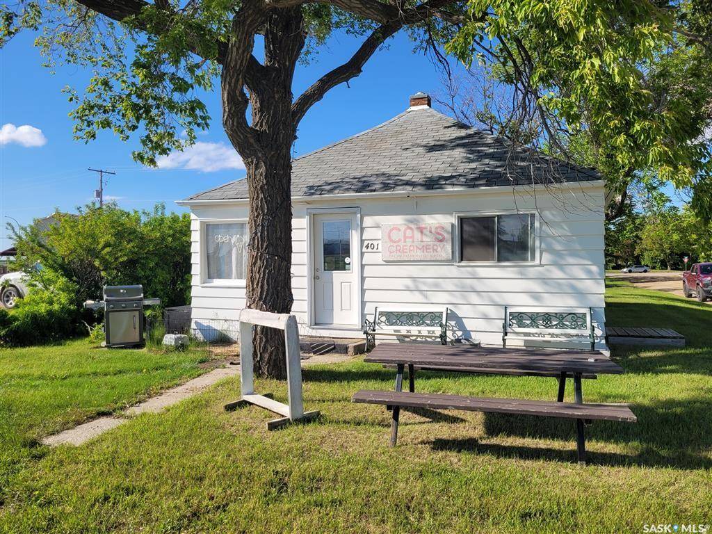 401 Railway AVENUE NW, Watson, SK S0K 4V0
