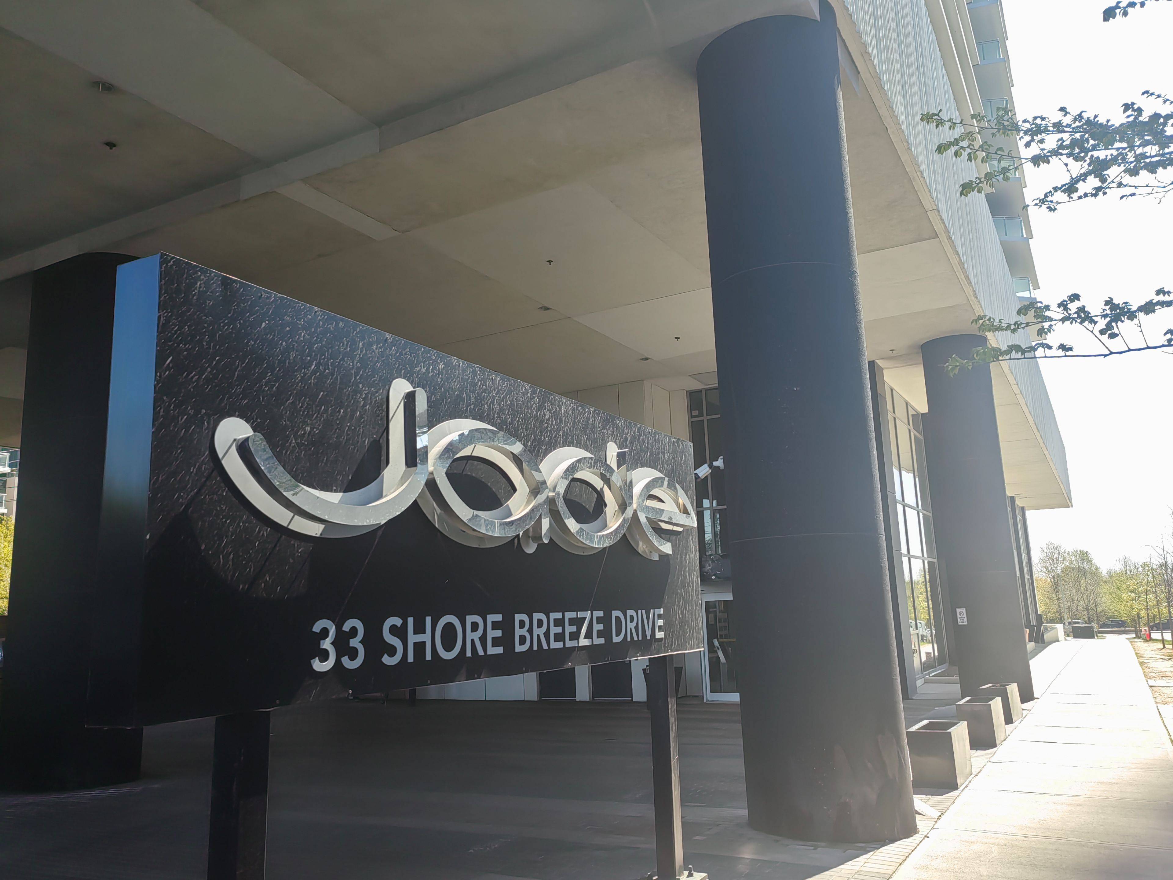 Toronto W06, ON M8V 0G1,33 Shore Breeze DR #1608