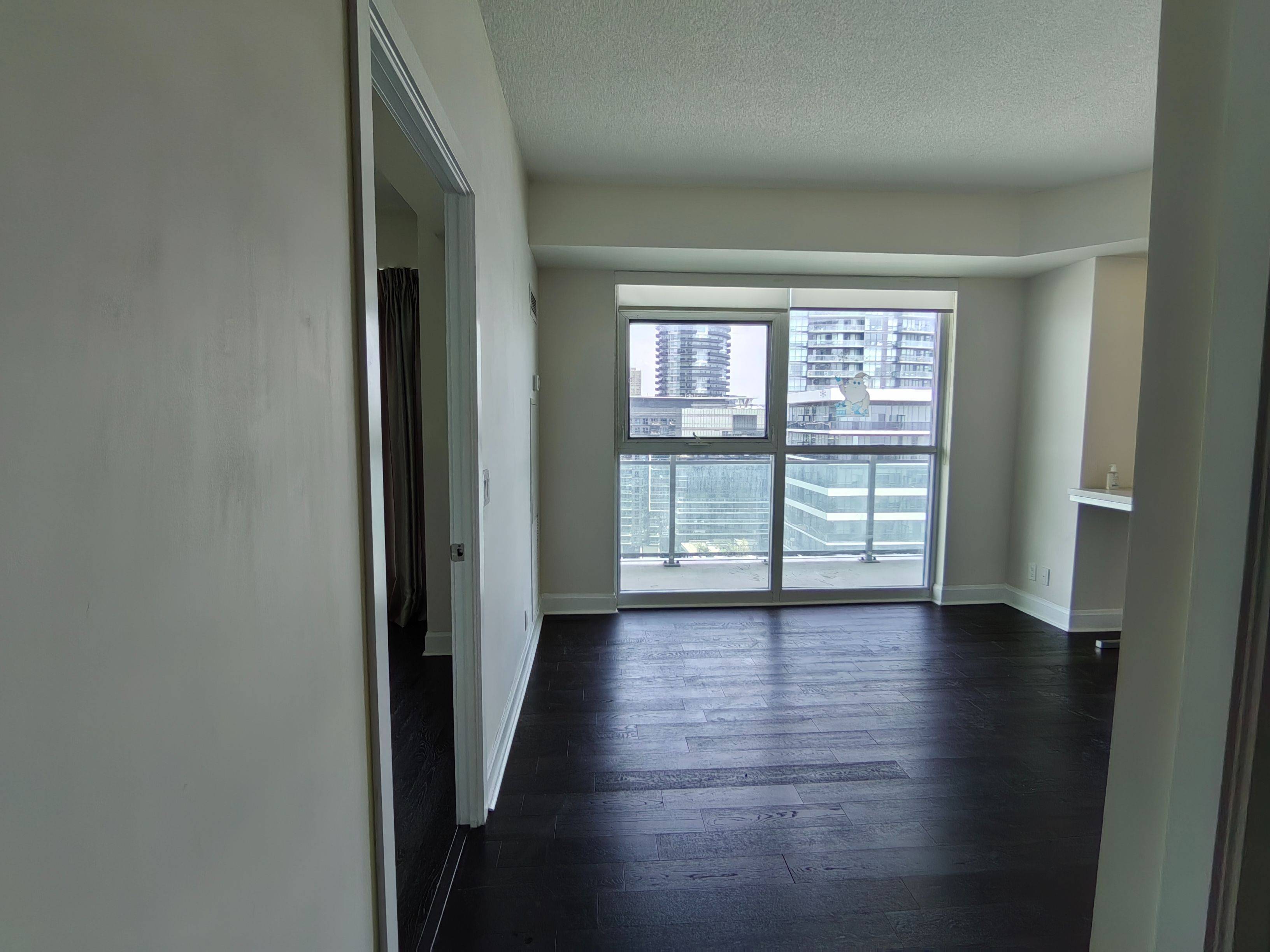 Toronto W06, ON M8V 0G1,33 Shore Breeze DR #1608