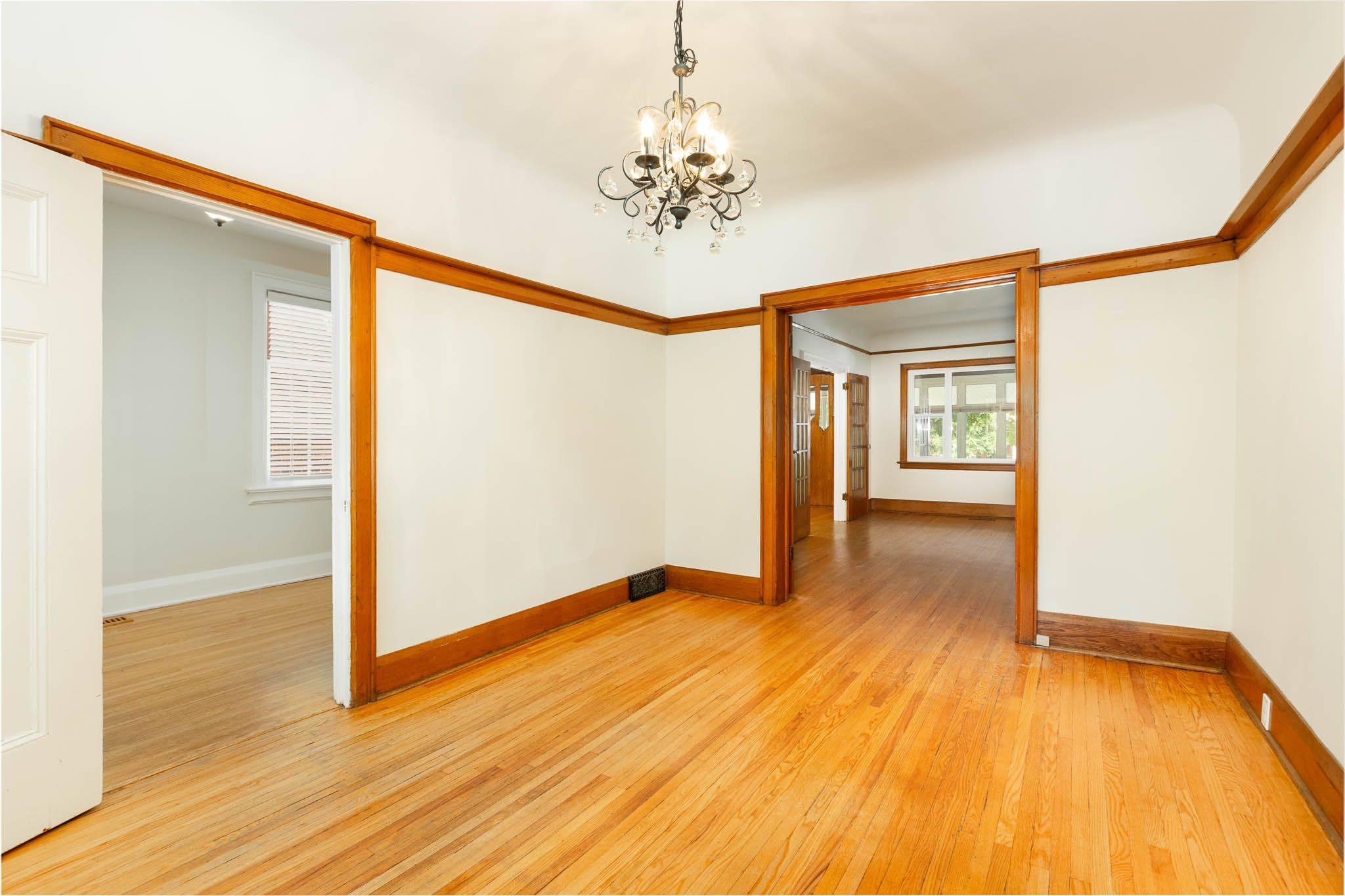 Toronto W02, ON M6S 3G3,328 Durie ST