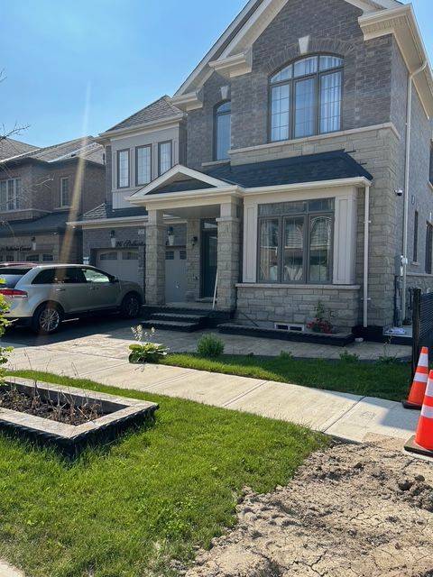 Brampton, ON L7A 5A6,26 Stellarton CRES