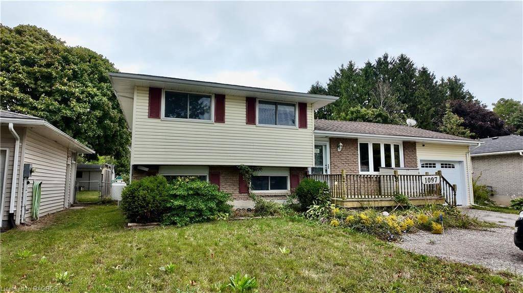 1097 WILLIAMSBURG ST, Kincardine, ON N2Z 2G3