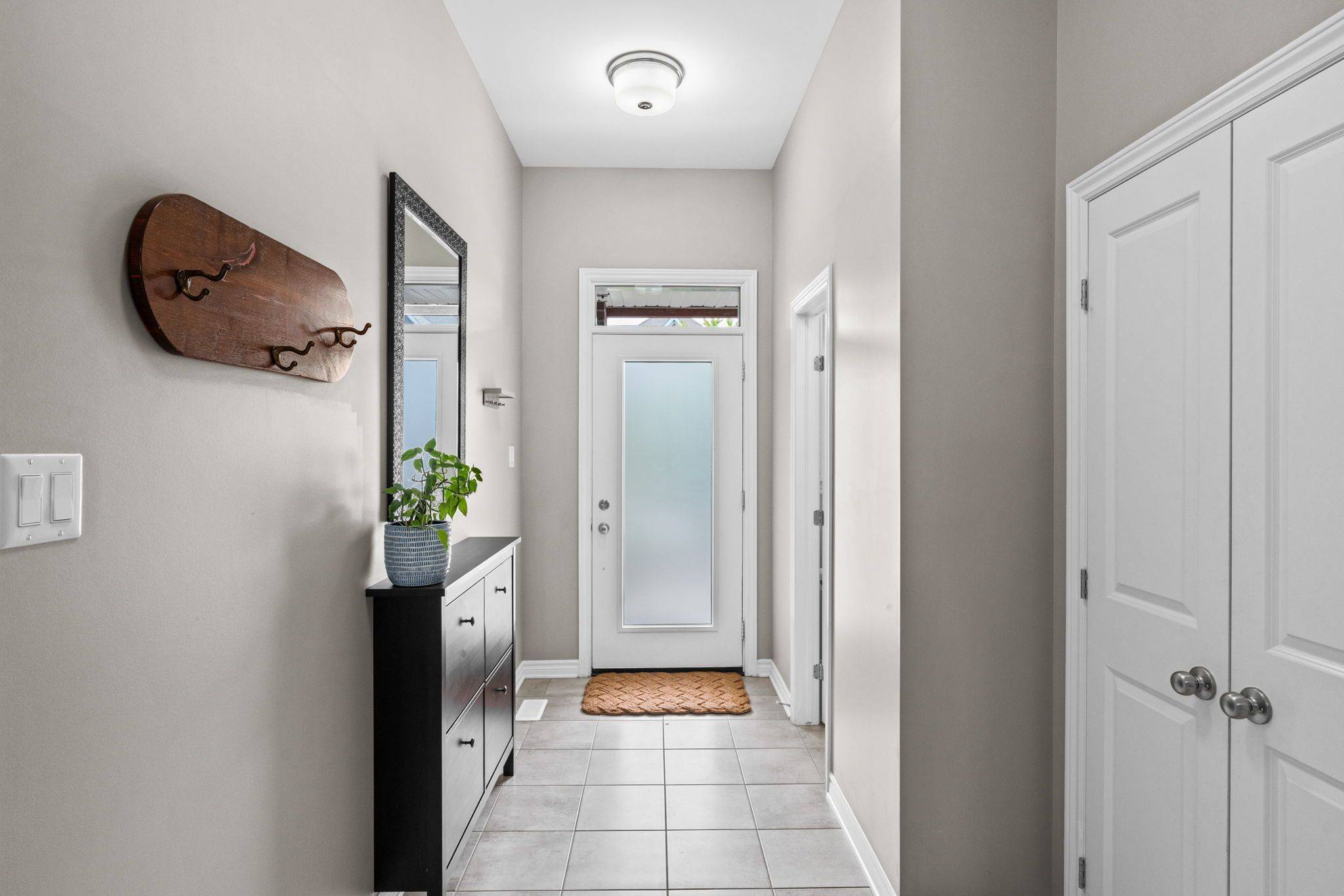 Orleans - Cumberland And Area, ON K4A 1E9,364 Mishawashkode ST