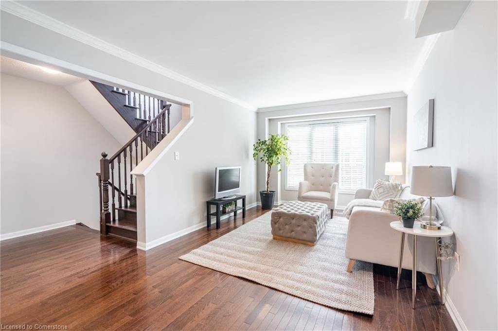 Hamilton, ON L9K 0C4,69 Hepworth CRES