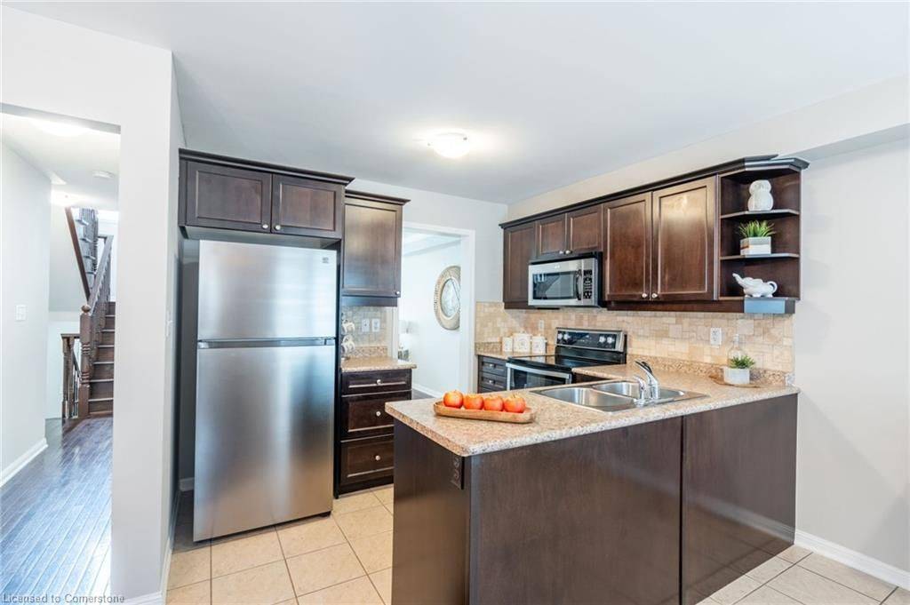 Hamilton, ON L9K 0C4,69 Hepworth CRES