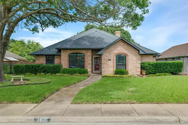 1405 Heritage Hill Drive, Desoto, TX 75115