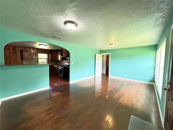 Mount Pleasant, TX 75455,1205 Lamar