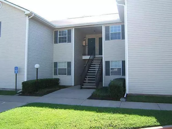 125 Johnson Avenue #11, Burleson, TX 76028