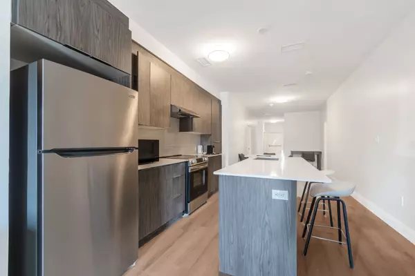 Toronto E11, ON M1B 3H1,30 DEAN PARK RD ##5