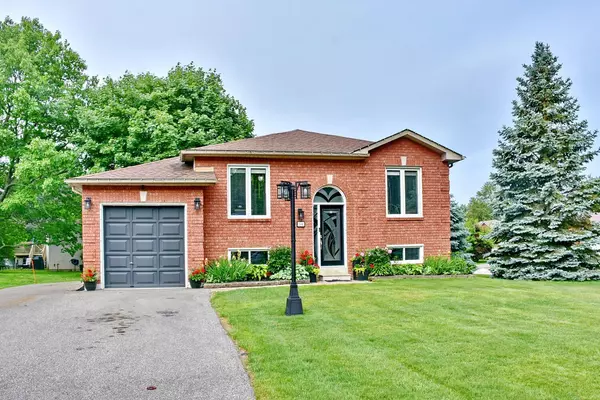 Wasaga Beach, ON L9Z 1L6,30 Acorn CRES