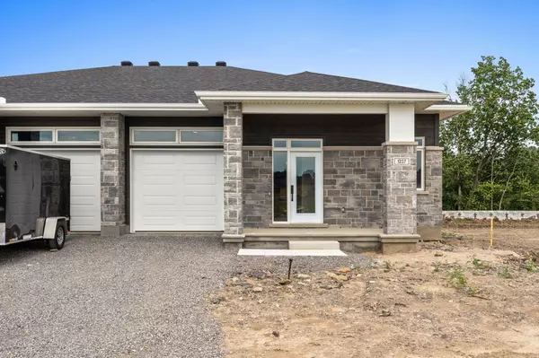 1039 Moore ST, Brockville, ON K6V 7N1