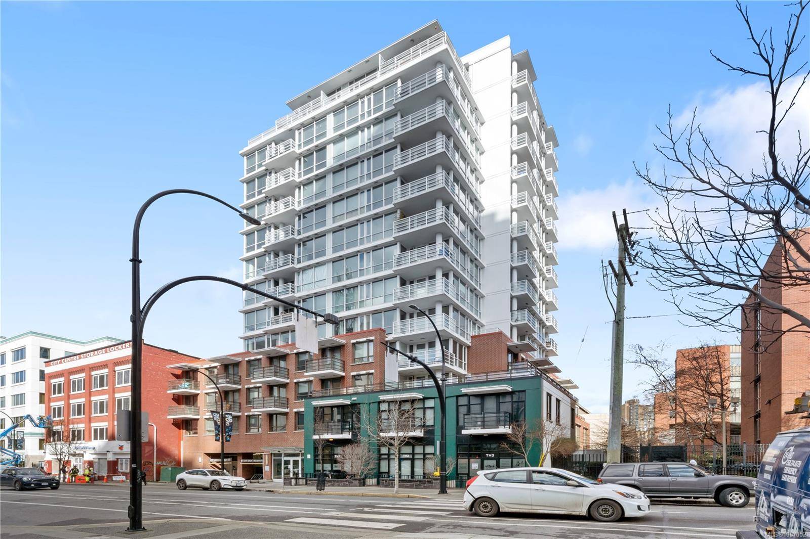 Victoria, BC V8W 1N3,834 Johnson St #1008