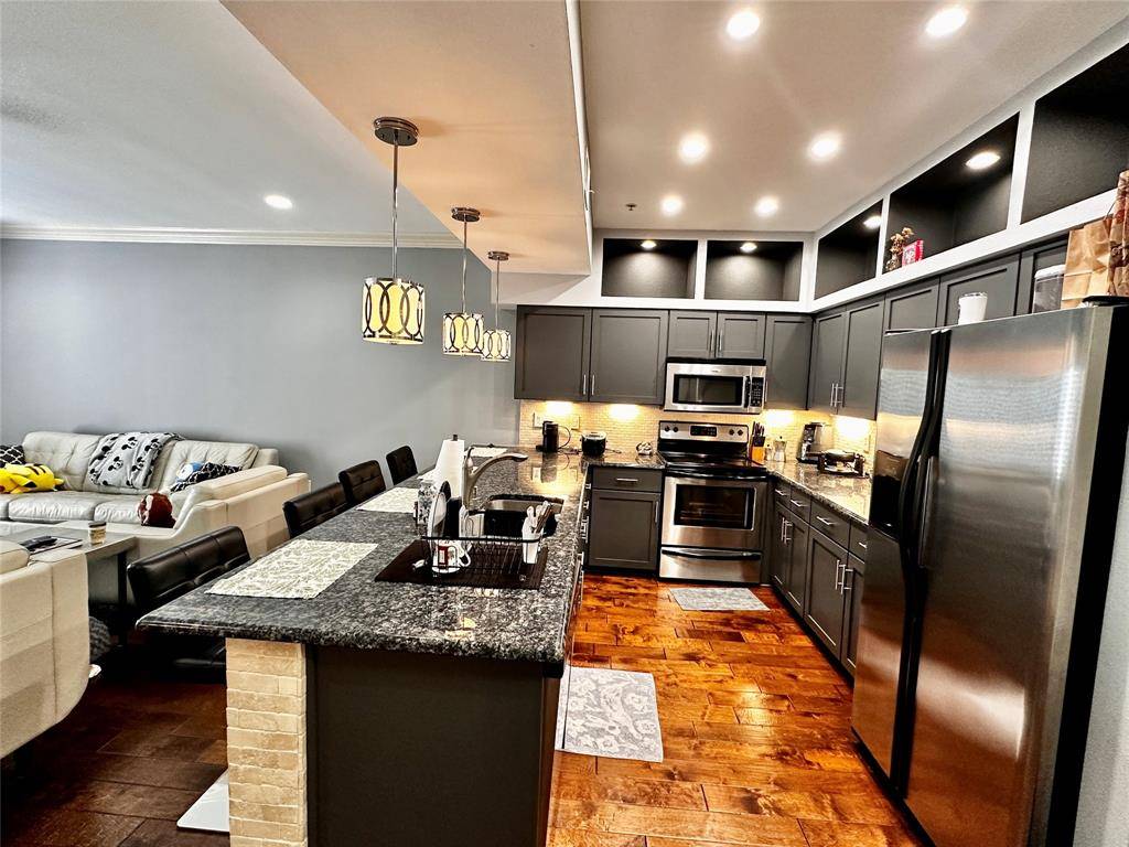 3102 Kings Road #3306, Dallas, TX 75219