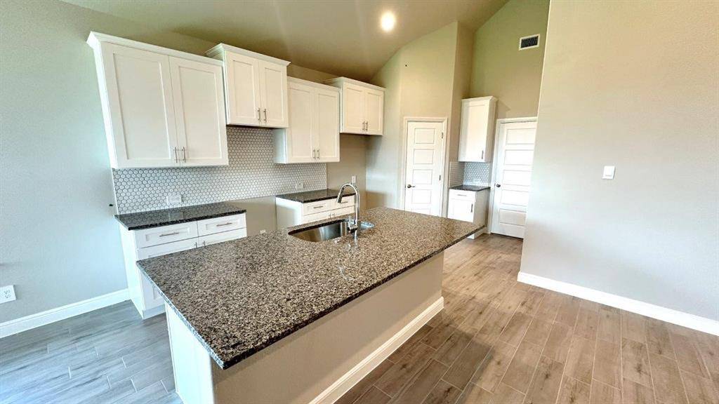 Fort Worth, TX 76036,10520 BLUE LAPIS Road