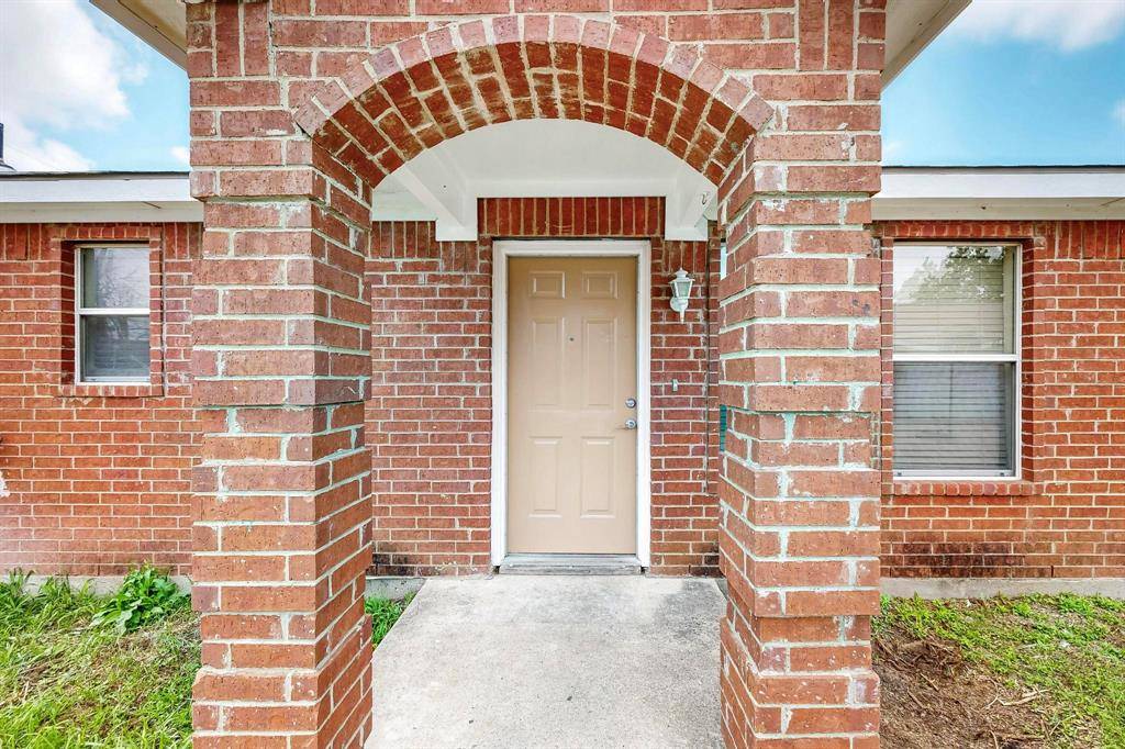 Dallas, TX 75253,13729 Biggs Street