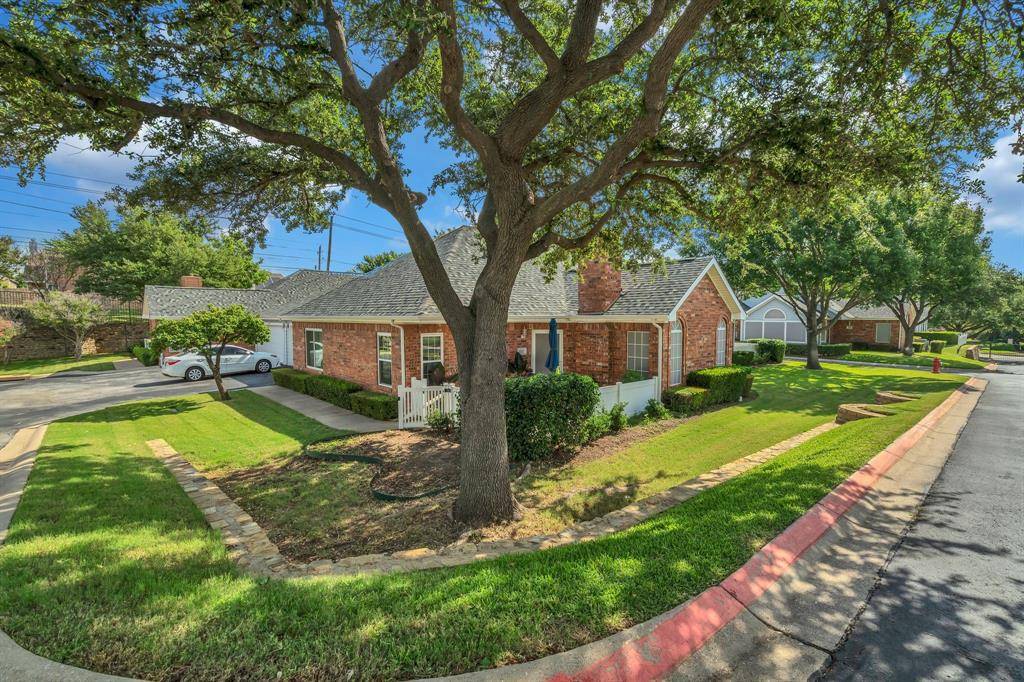 Bedford, TX 76021,2317 Jennifer Lane