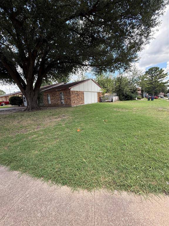 Garland, TX 75043,5918 Highcrest Drive