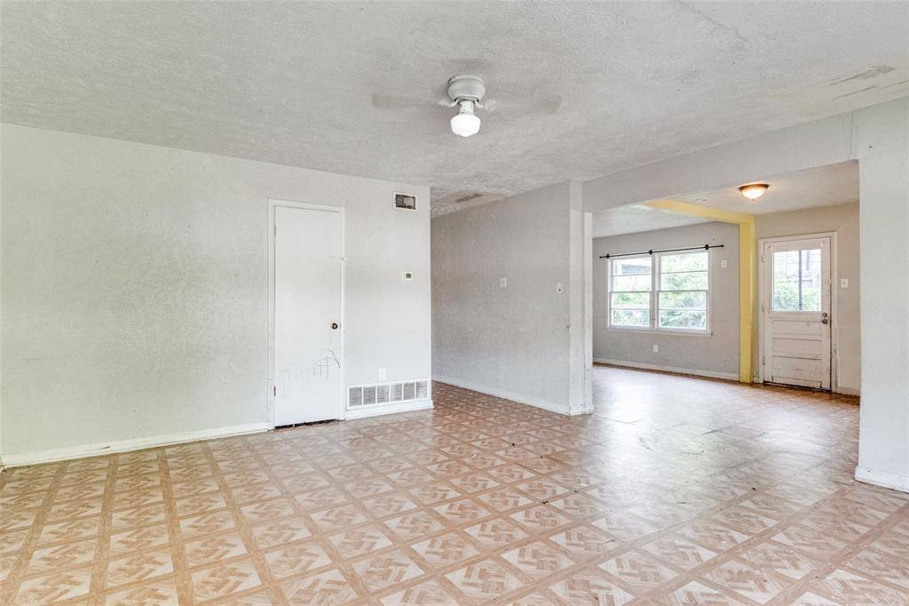 Garland, TX 75041,2912 Charles Drive
