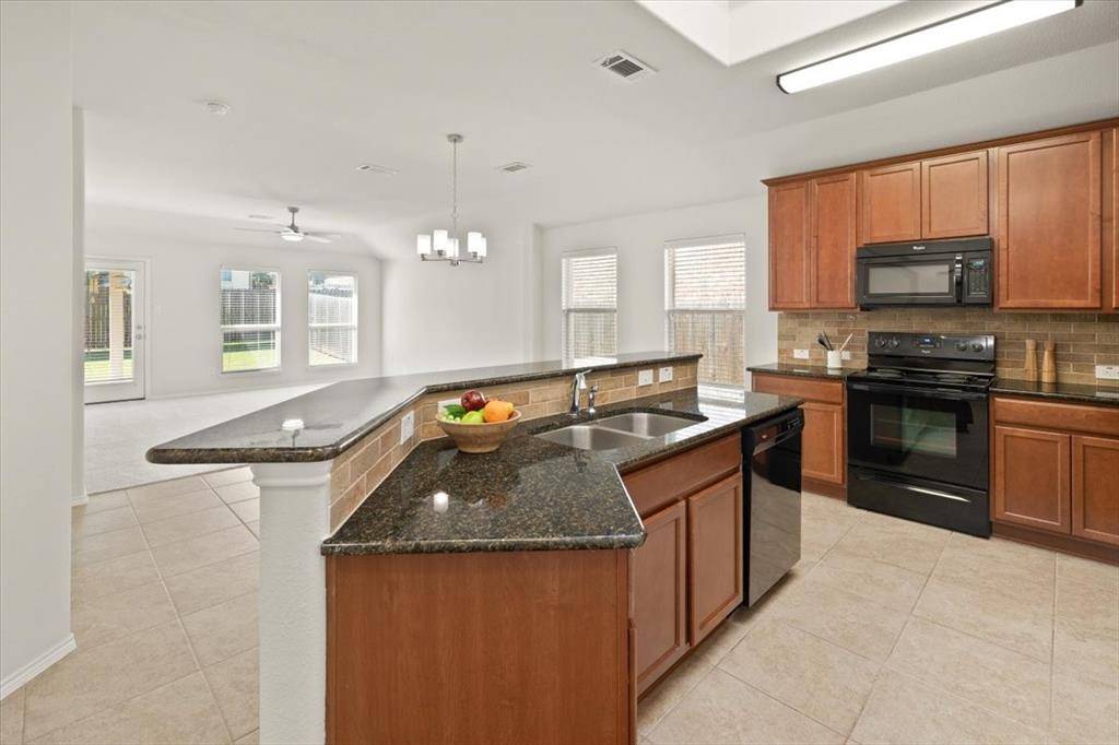 Fort Worth, TX 76120,2808 Gardendale Drive