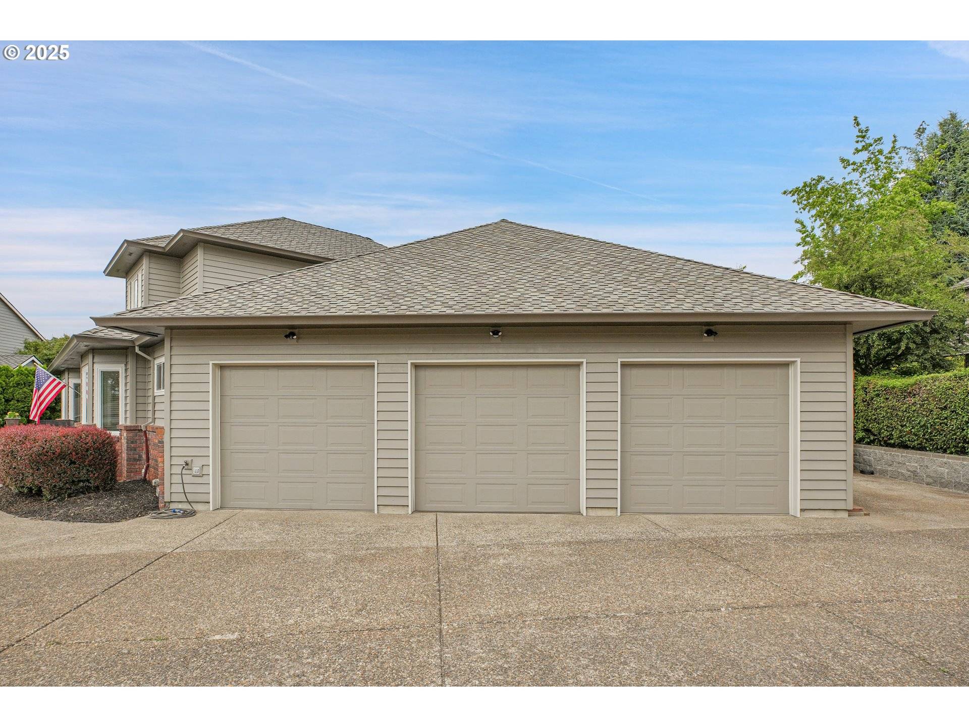 Gladstone, OR 97027,620 BARBARY CT