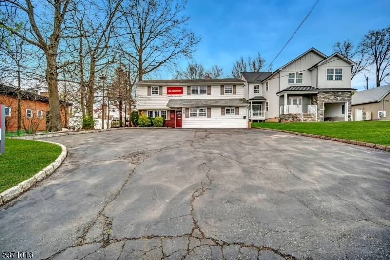 691 Inman Ave, Woodbridge Twp., NJ 07067