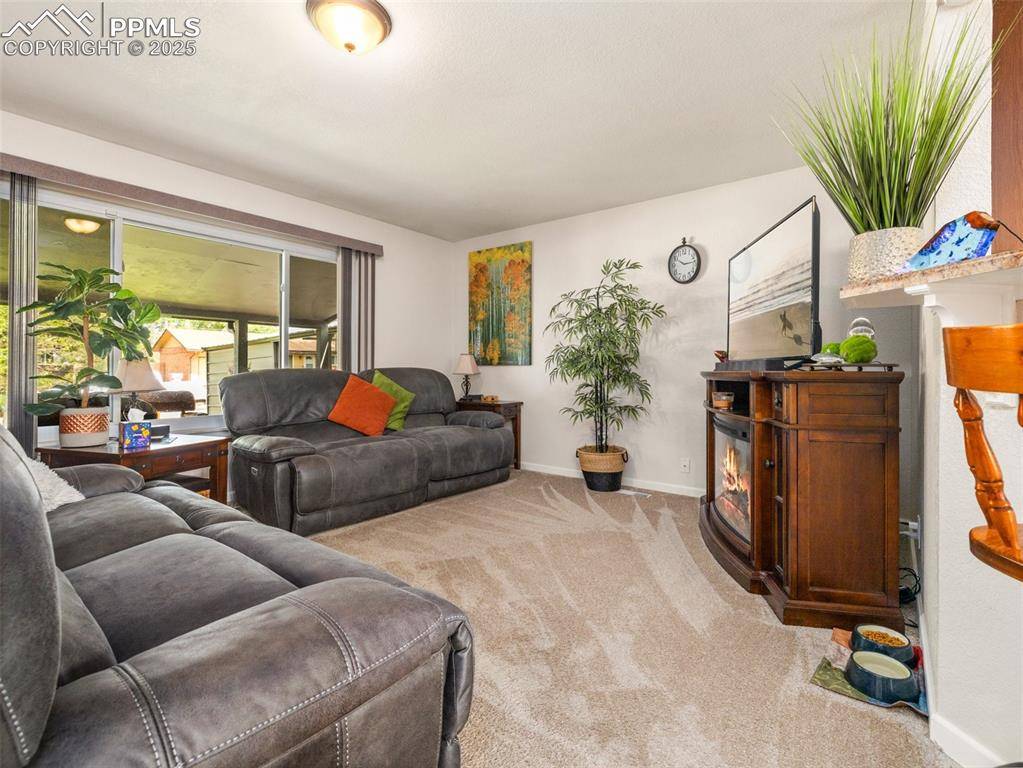 Colorado Springs, CO 80911,167 Grinnell ST