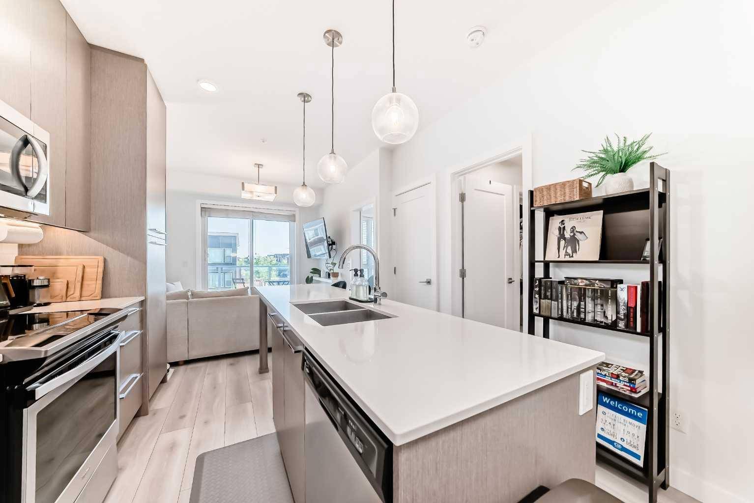 Calgary, AB T3N 0Y5,76 Cornerstone Passage Northeast #1203