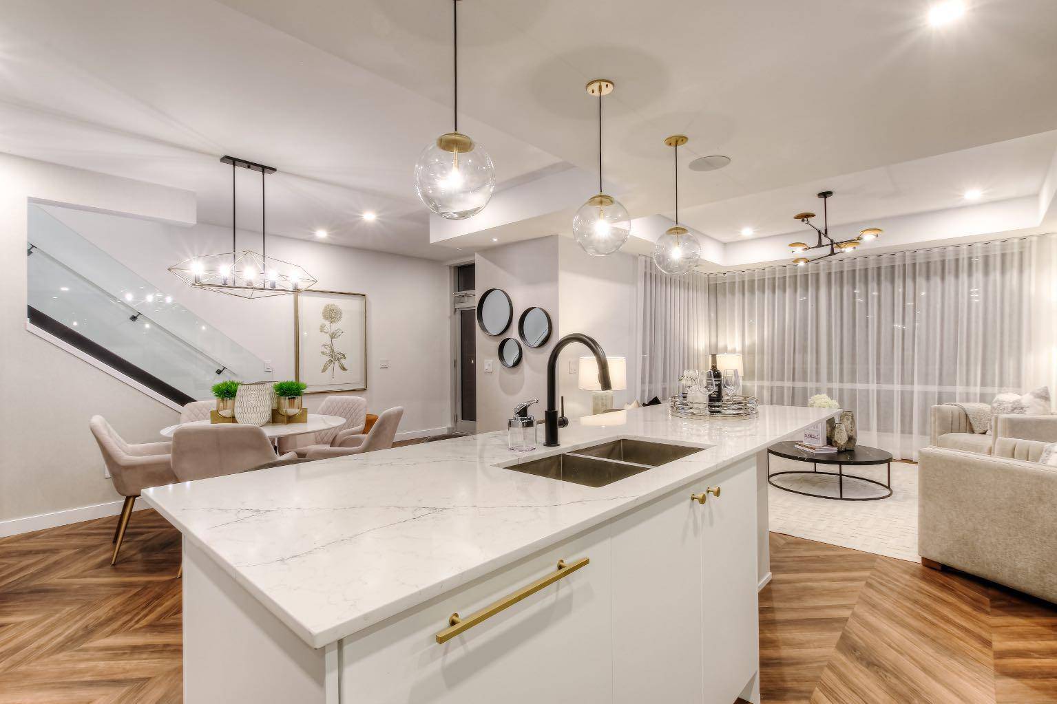Calgary, AB T3H 4C7,8505 Broadcast AVE SW #114