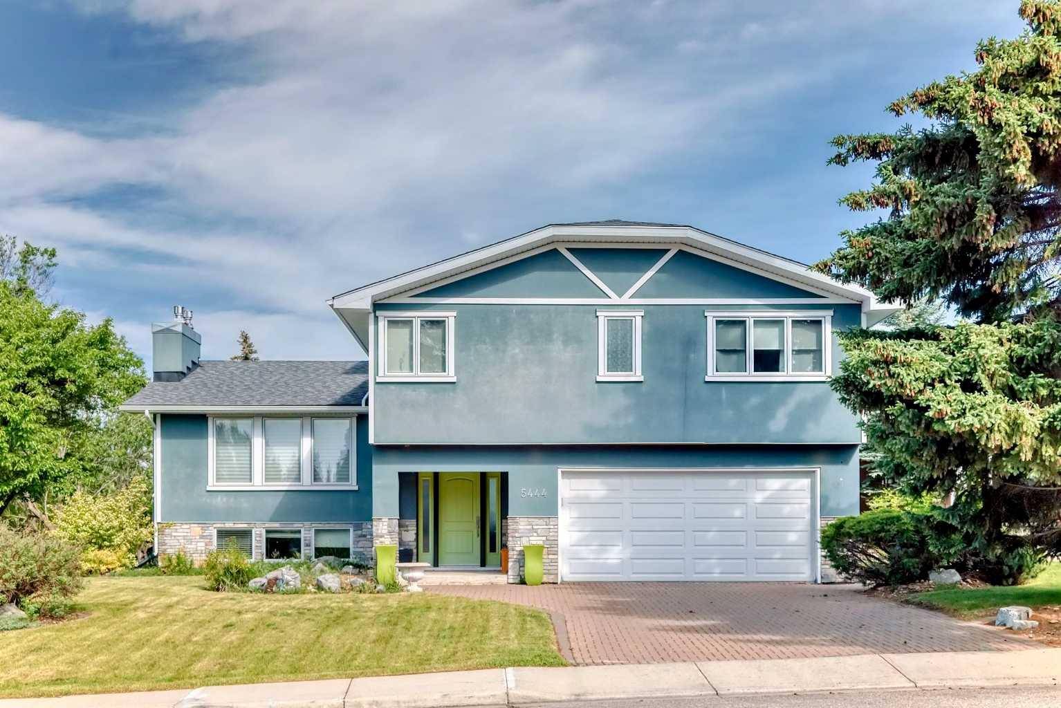 Calgary, AB T3B 3A2,5444 Varsity DR NW