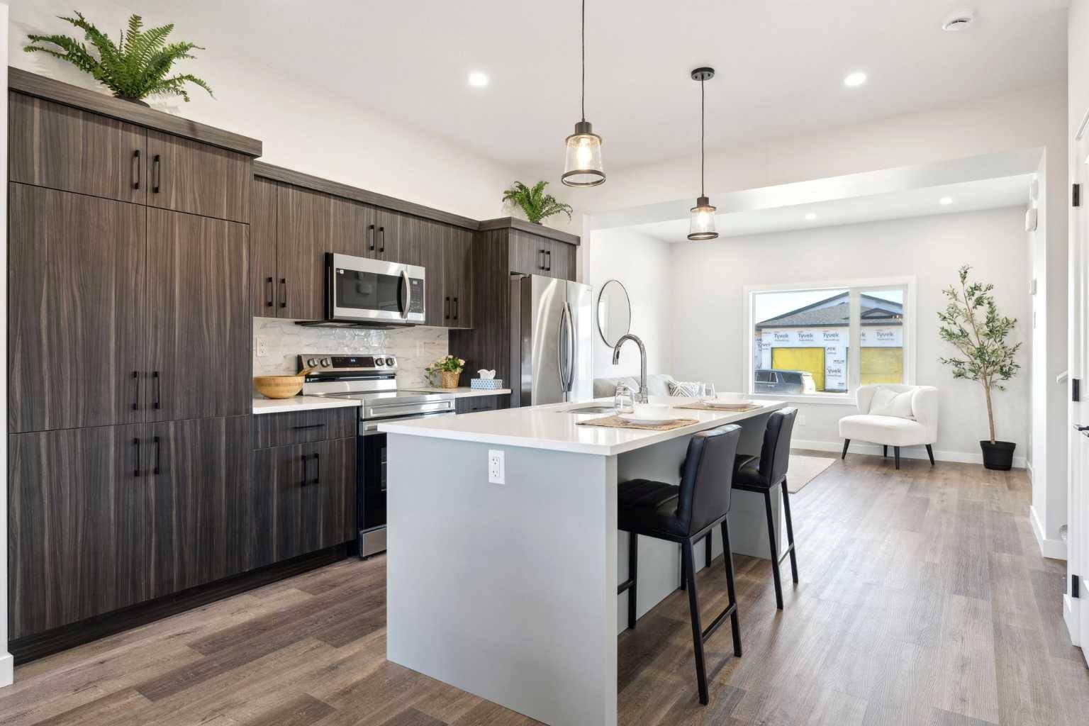 Sylvan Lake, AB T4S 0W4,111 Gray Close
