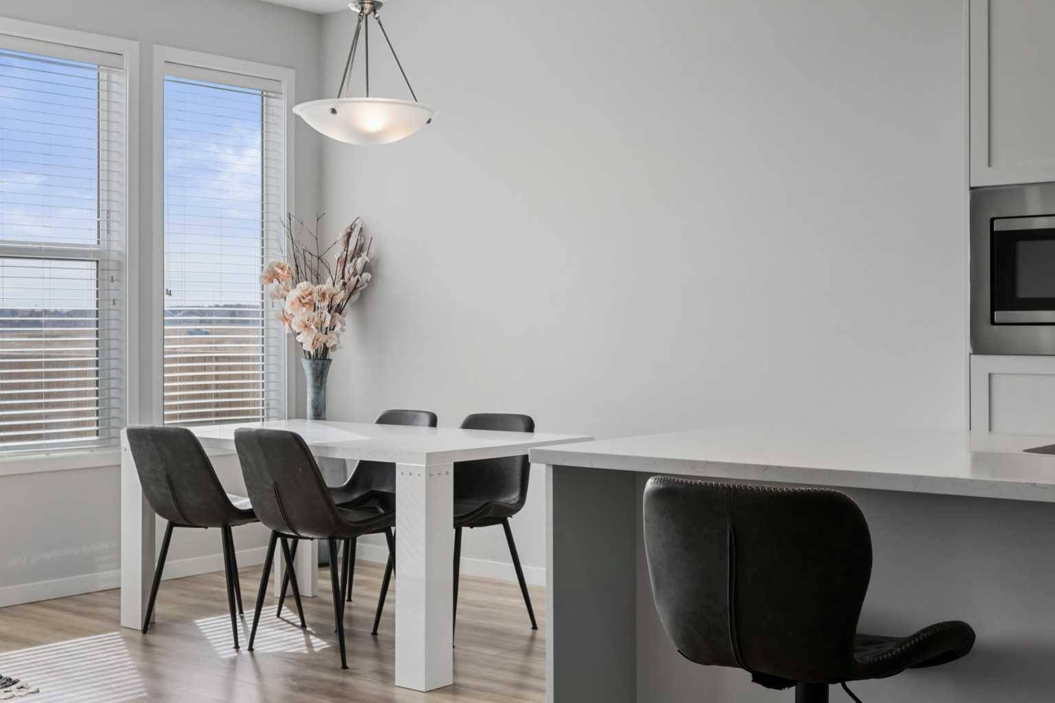 Calgary, AB T2Z 5G8,1075 Copperfield BLVD Southeast