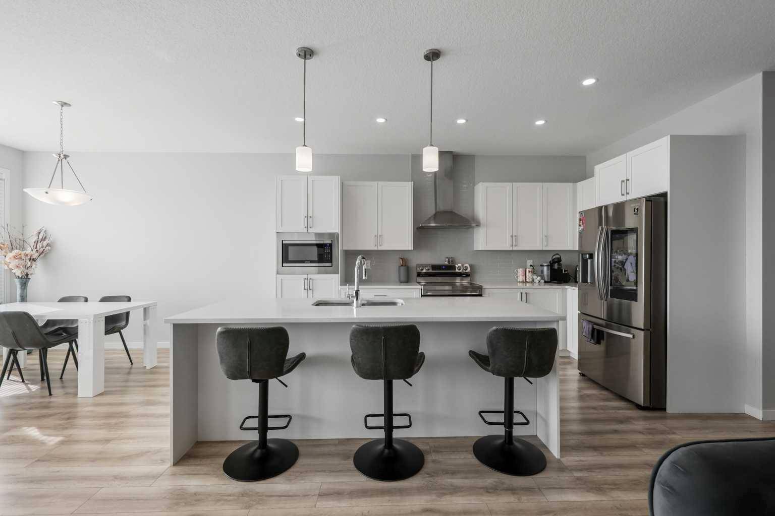Calgary, AB T2Z 5G8,1075 Copperfield BLVD Southeast