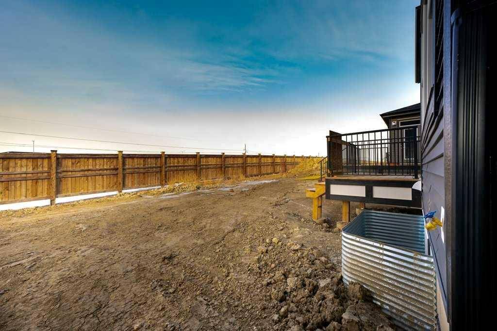 Calgary, AB T3J2G5,165 Homestead TER NE