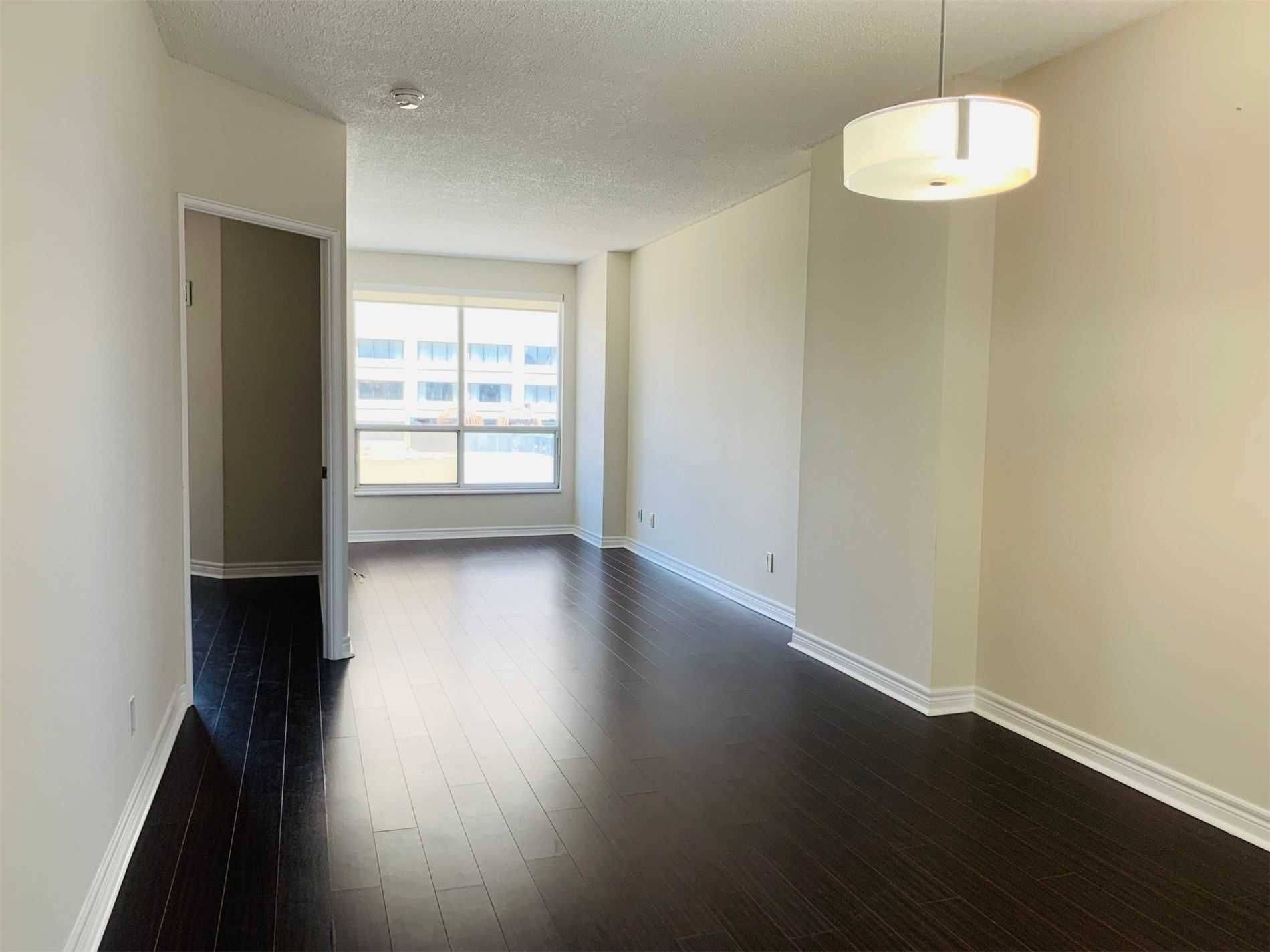Toronto C08, ON M4W 1A9,55 Bloor ST E #1607