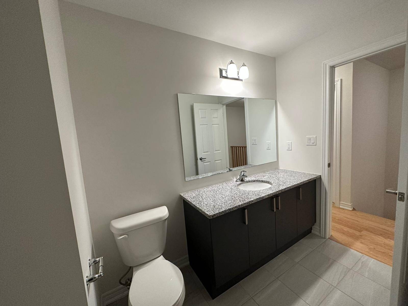 Oshawa, ON L1L 0V3,91 Air Dancer CRES