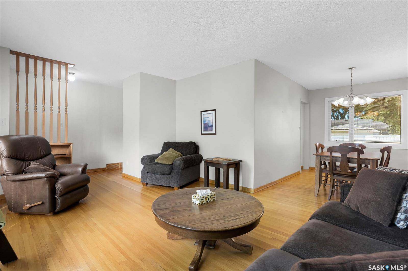 Saskatoon, SK S7J 0M4,309 Cascade STREET