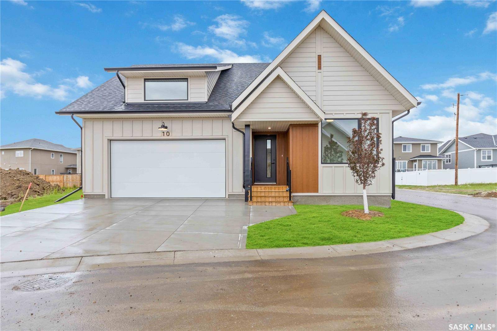 105 Hathway CRESCENT #10, Saskatoon, SK S7V 0P5