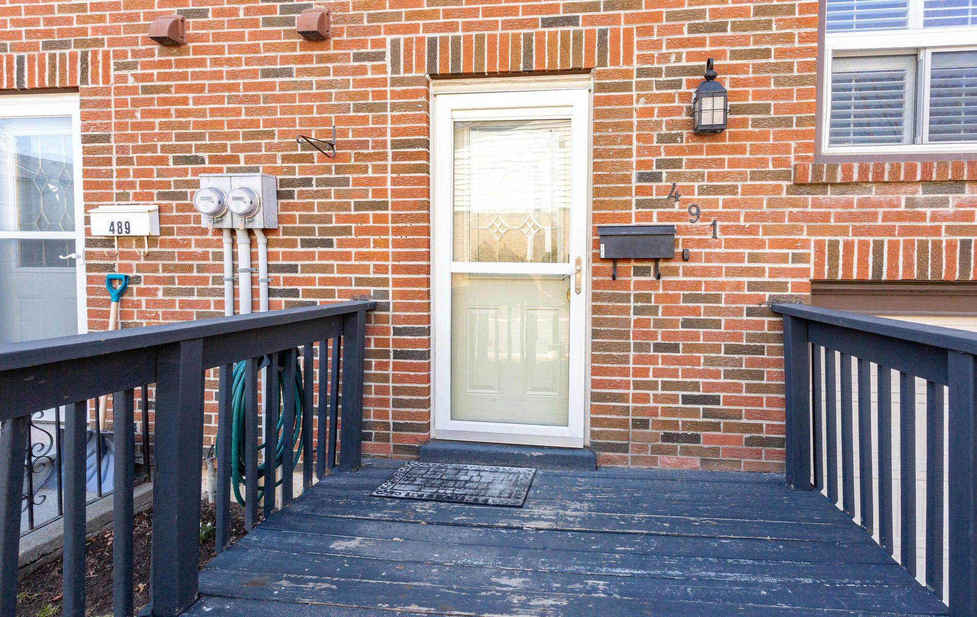 Milton, ON L9T 3J4,491 ONTARIO ST N