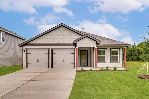 211 Southgate Drive, Terrell, TX 75160