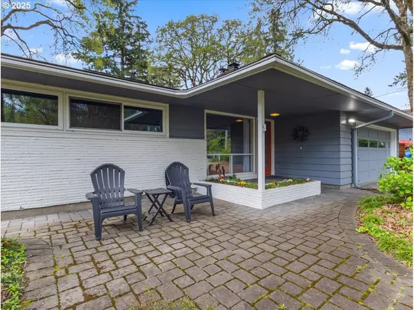 Lake Oswego, OR 97035,6025 CARMAN DR