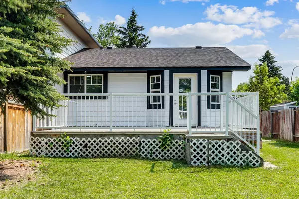 Calgary, AB T1Y 2G6,2617 60 ST NE