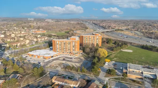 30 DEAN PARK RD ##9, Toronto E11, ON M1B 3H1