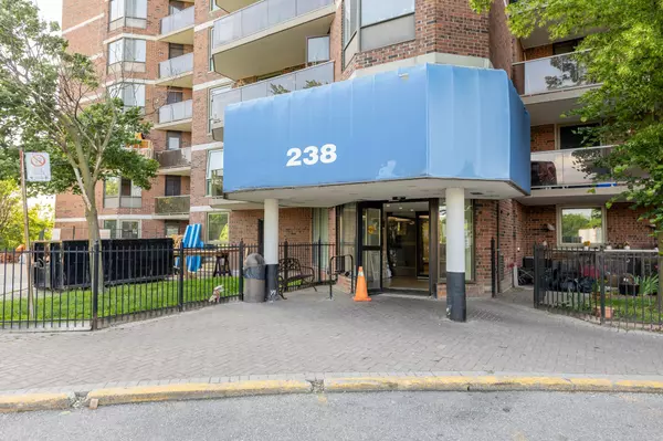 Toronto W10, ON M9W 6A7,238 Albion RD #1507