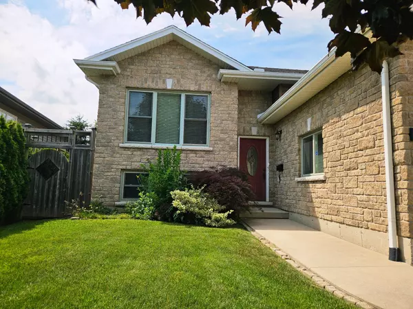 2328 10th AVE E, Owen Sound, ON N4K 0B2