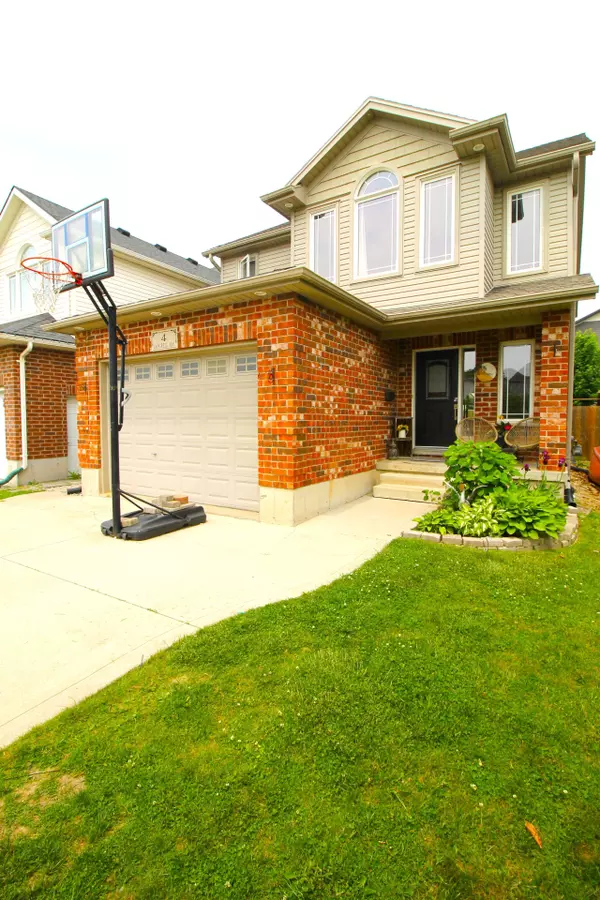 Tillsonburg, ON N4G 5X8,4 Langrell AVE