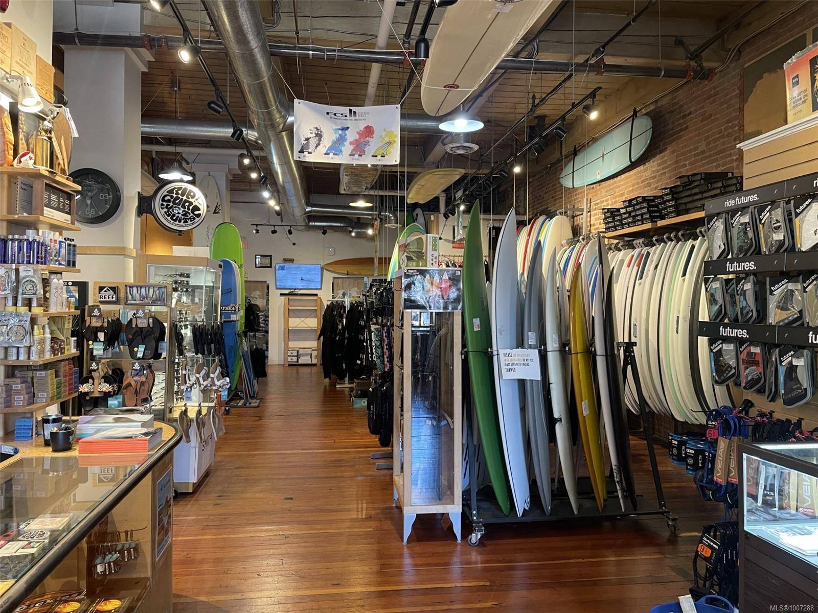 Victoria, BC V8W 2B2,1415 Broad St